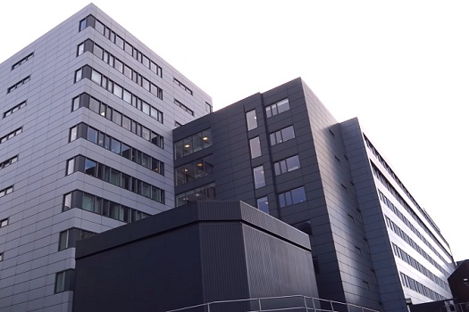 LJMU
利物浦約翰摩爾斯大學
